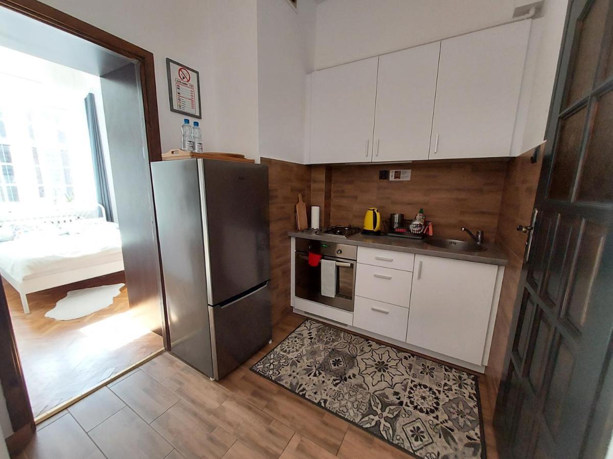 Apartment In Old Town - View Of Mariacki Church Гданск Екстериор снимка